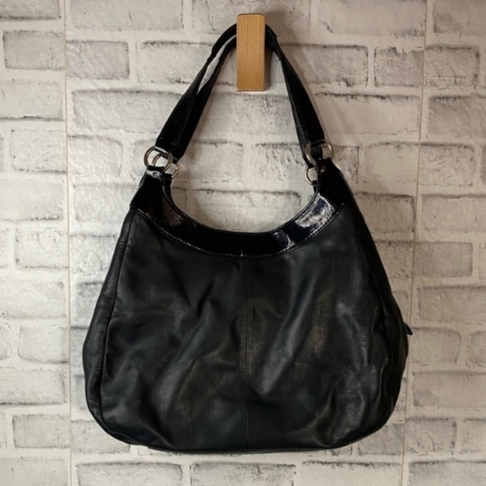 EUC COACH LEATHER HOBO